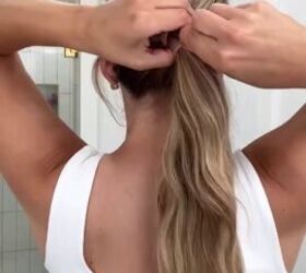 claw clip messy bun, Creating a ponytail