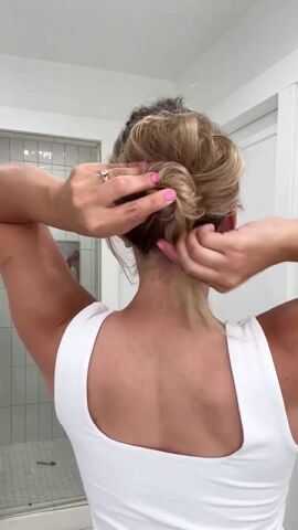 claw clip messy bun, Wrapping ends