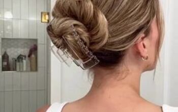 Quick and Easy Claw Clip Messy Bun Tutorial