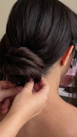 beautiful bun hairstyle for a bride, Creating bun