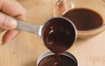 Easy Vaseline Beauty Hack: DIY Brow Tint
