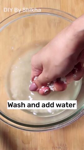 2 ingredients for this easy skin brightening facial, Washing rice
