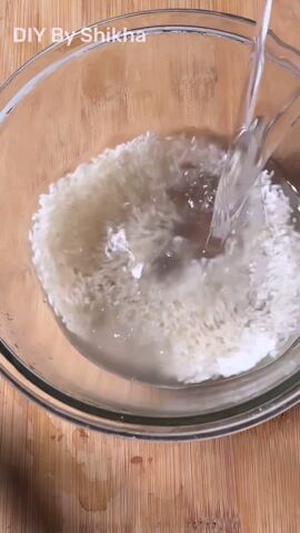 2 ingredients for this easy skin brightening facial, Filling bowl with water