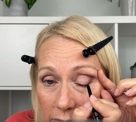 eyeliner hacks, Applying eyeliner