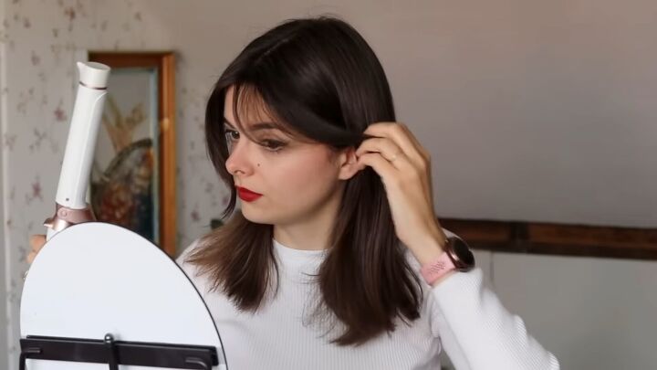how to cut curtain bangs, Releasing curl