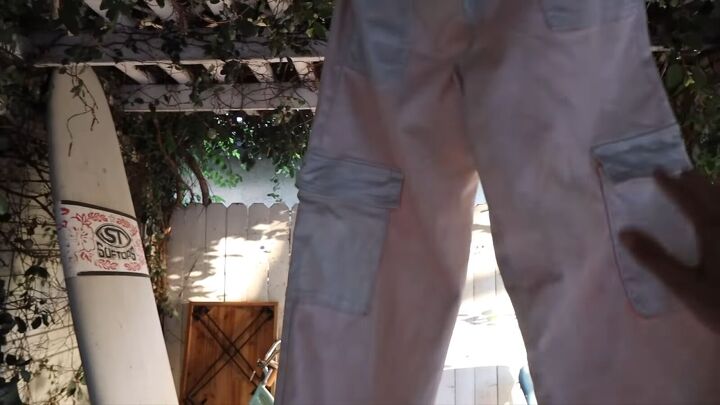 How to DIY Free People-inspired Glitter Cargo Pants | Upstyle