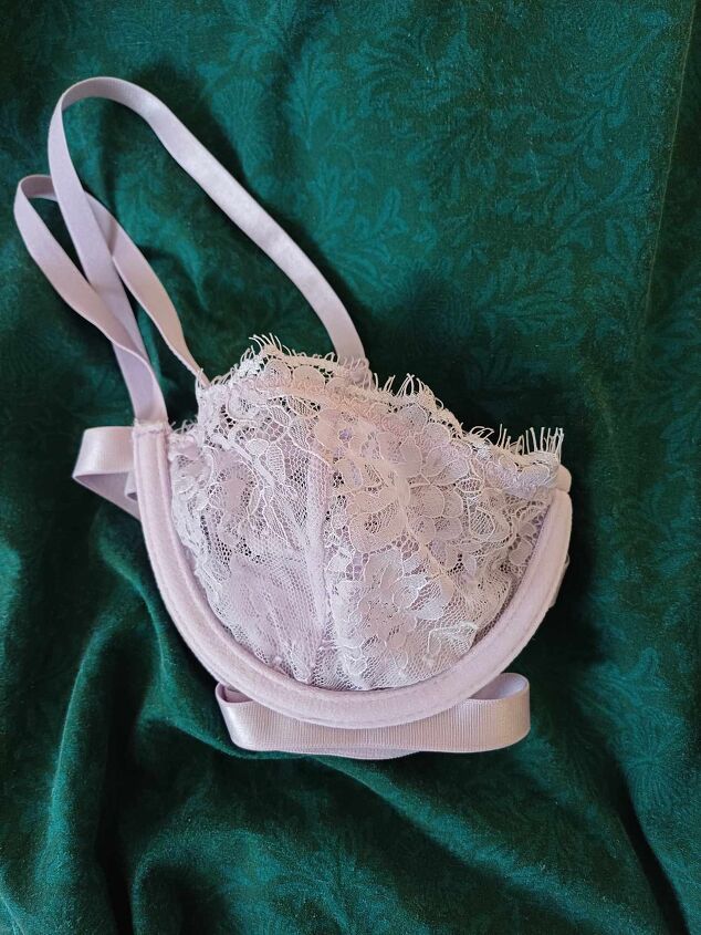 what you re doing wrong with your bra easy bra hacks, Bra