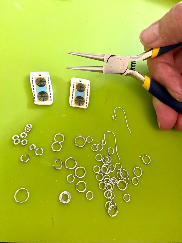 how to create jewellery from old crockery, Round nosed pliers
