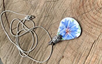 How to Create a Beautiful Pendant From Broken China