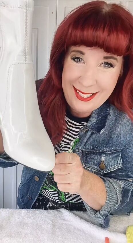 keep your white boots looking new with this easy hack, White boot hack