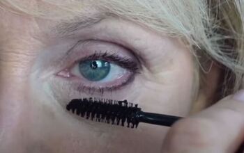 Easy Makeup Tutorial: How to Apply Eyeliner for Over 50s