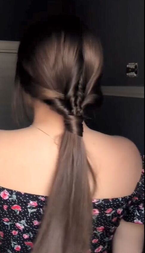 simple easy hairstyle that gives your ponytail a unique touch, Simple easy hairstyle that gives your ponytail a unique touch