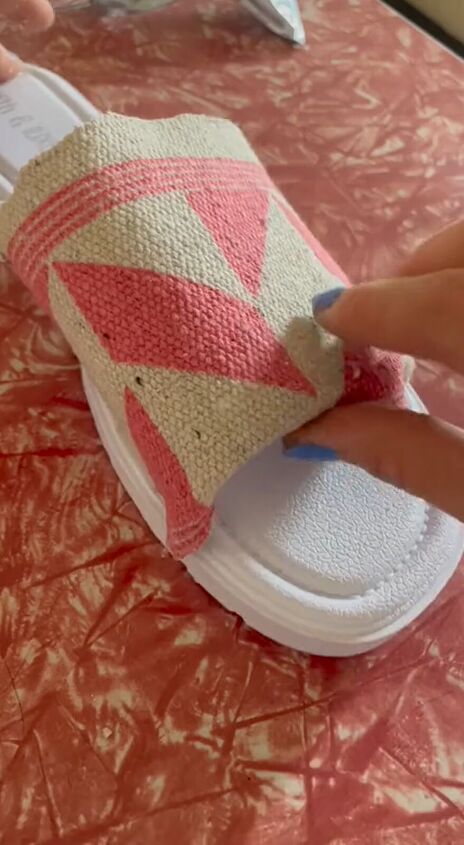 glue a rug to your slides, Gluing rug fabric onto shoe