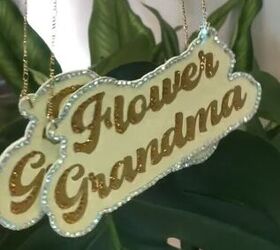 the cutest wedding diy you need to make, Flower Grandma necklace
