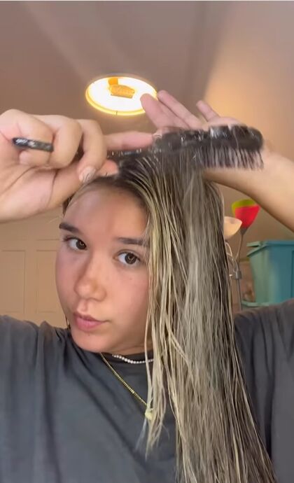 how to safely remove hair wraps without pulling out your hair, Brushing hair