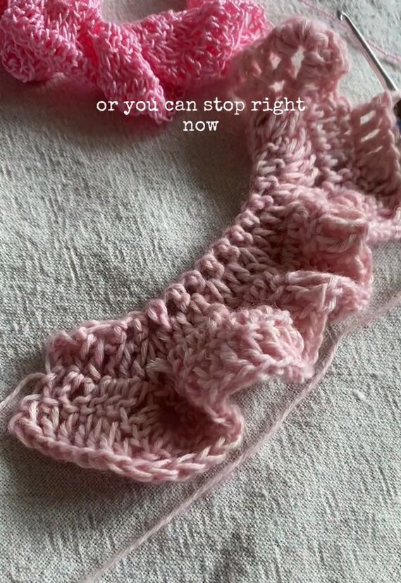 An Easy Tutorial on How to Crochet Ruffles | Upstyle