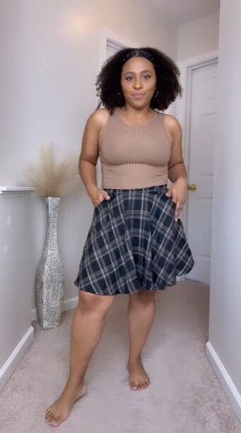 how to style a plaid skirt, How to style a plaid skirt