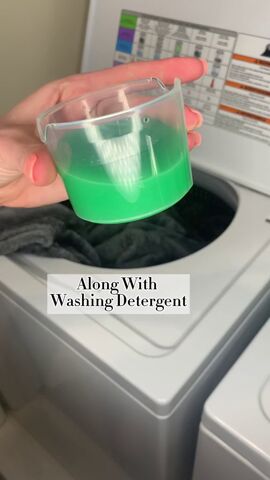 keep your clothes smelling cleaner and feeling softer, Adding laundry detergent