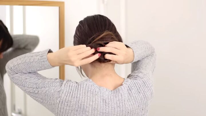 cute fall hairstyles, Style 2 The casual low bun