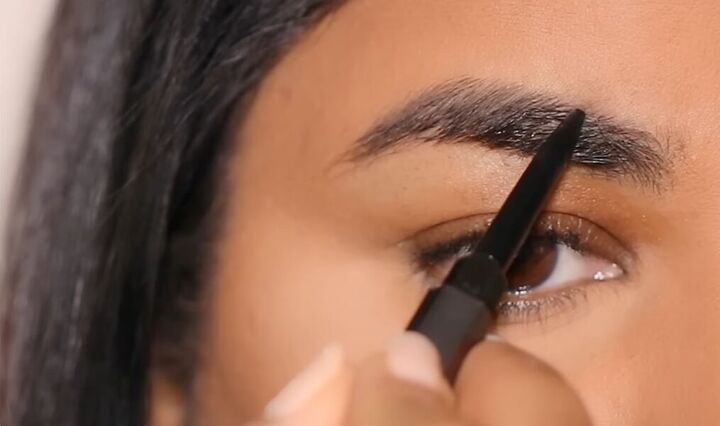 how to do inner corner eyeliner, Filling in brows