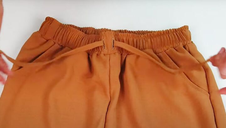 Easy DIY Pants Tutorial: Learn How to Sew Comfy Pants | Upstyle