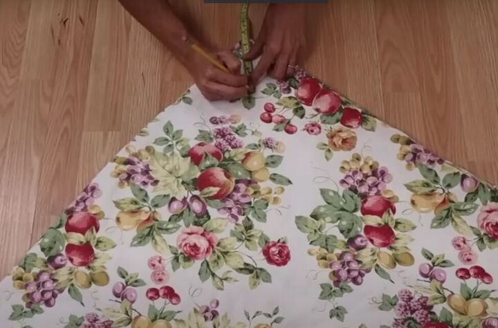 diy plaid skirt, Marking fabric