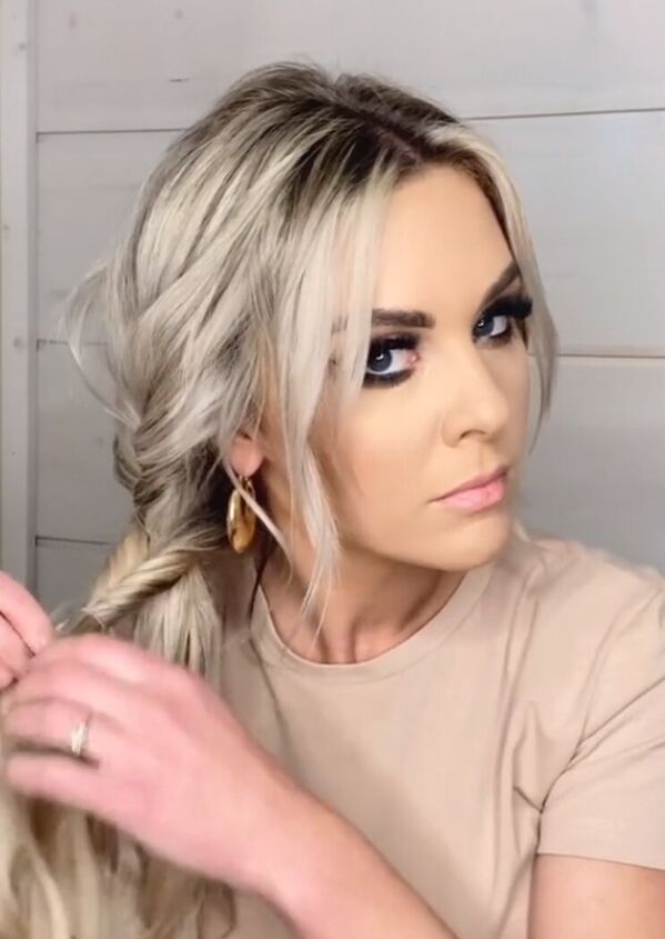 Fihtail Hack Easy Fishtail Braid Hack That Looks Like the Real Deal | Upstyle