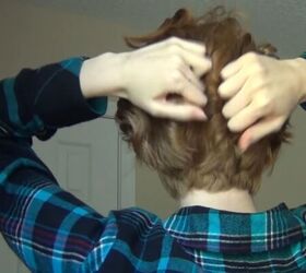 how to curl short hair, Scrunching curls