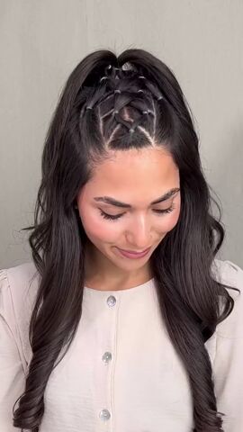 wow this gives your half up ponytail so much style, Half up ponytail hairstyle