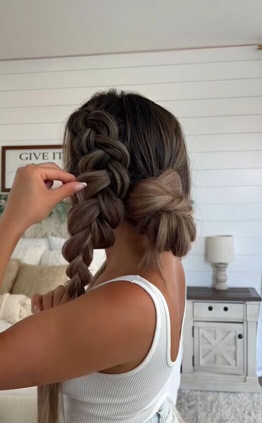 braided bun bridal hair tutorial, Pulling on hair