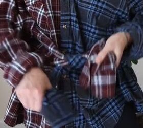 button 2 flannels together, Tying belt