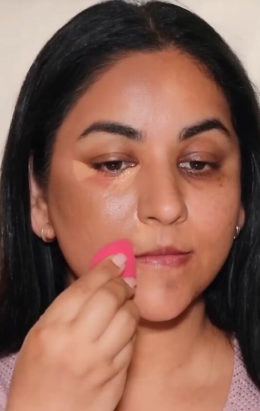 Quick and Easy Flawless Base Makeup Tutorial | Upstyle