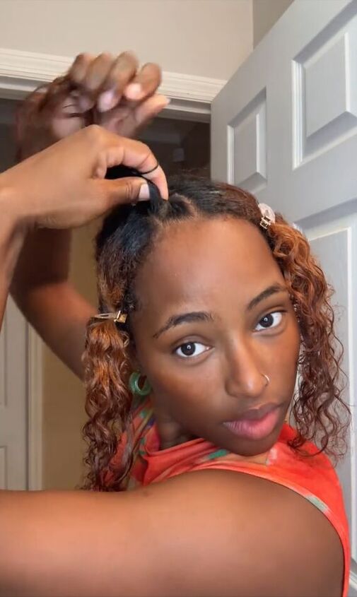 twist your hair like this to upgrade your ponytail, Twisting hair