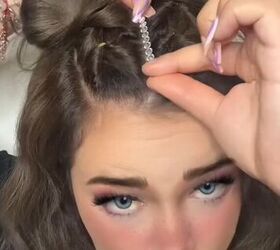 this hairstyle is glam and for concerts, Adding hair sticker