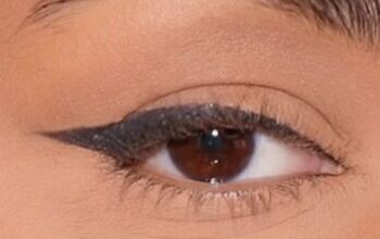 Quick and Easy Wing Eyeliner Hack