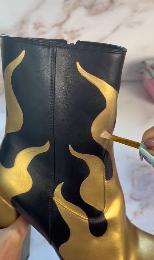 making custom boots for sam smith, Sealing