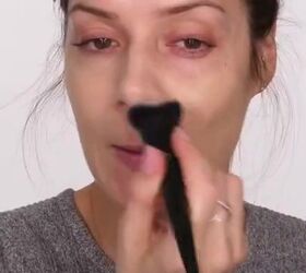 lilac eye makeup, Applying foundation