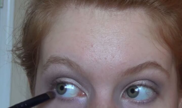 glitter purple eye makeup, Adding sparkly eyeshadow
