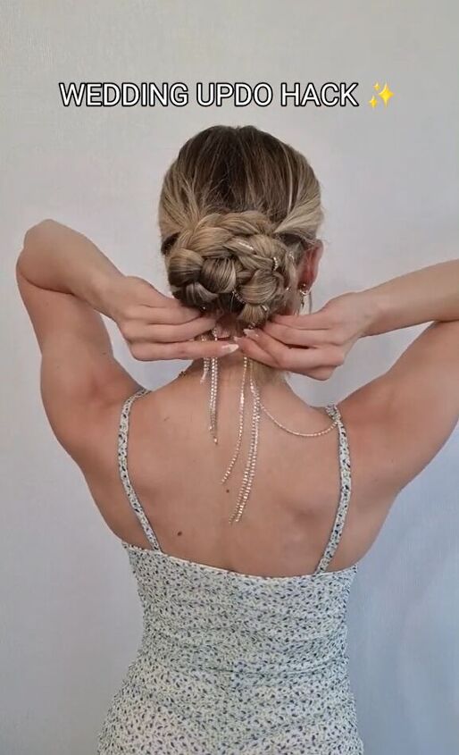 wedding updo hack for this sparkling look, Tying ends