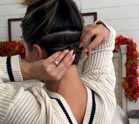 you need this genius hack for putting hair extensions in, Pinning hair up