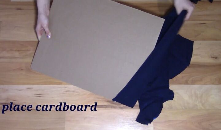 shirt weaving, Adding cardboard