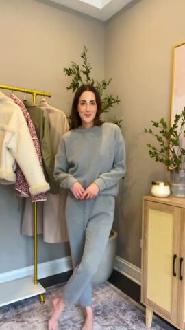 3 matching sets perfect for cozy weather, Gray tracksuit