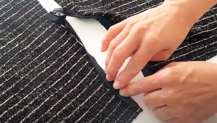 how to sew a maxi skirt, Inserting zipper