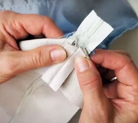 how to add a zipper to a bag, Assembling lining