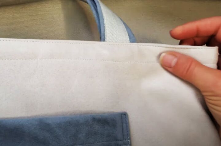 how to add a zipper to a bag, Topstitching