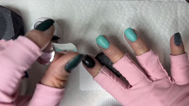 blue marble nails, Applying activator