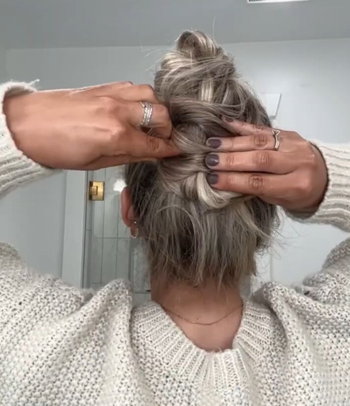 hair hack, Securing with pins