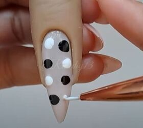 nail design hacks, Adding dots