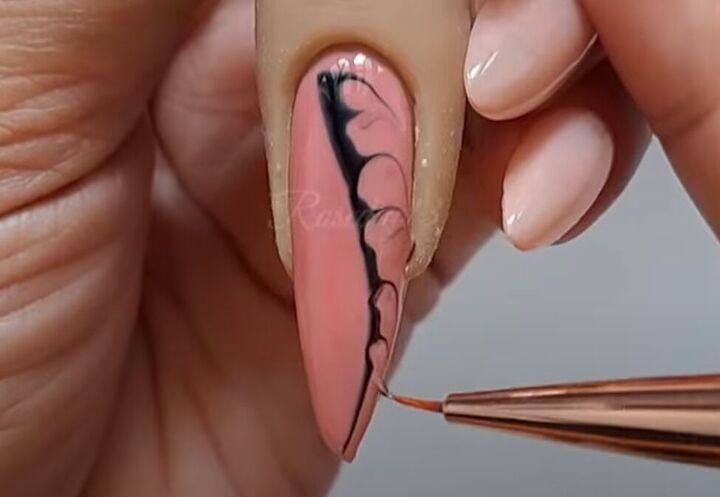 nail design hacks, Adding feathered swirls