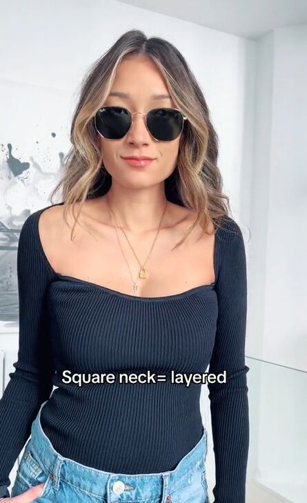 the necklace you should be wearing with your shirt type, Square neck top